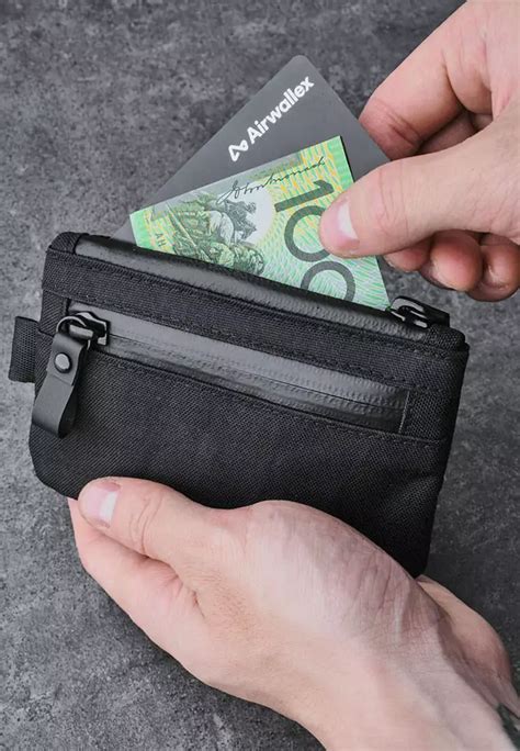 alpaka x50 zip pouch.